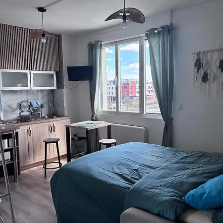 Aloe Apartment *